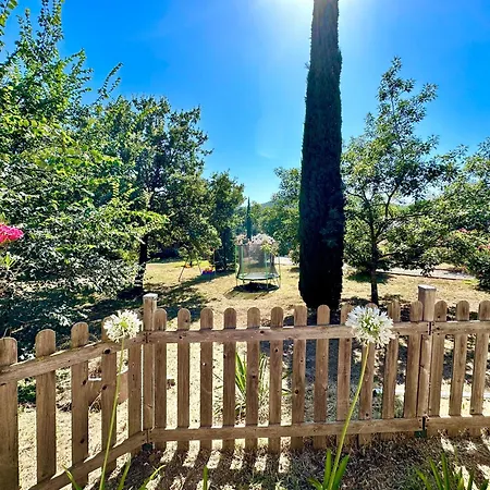 Julien, Prox Saint-tropez *