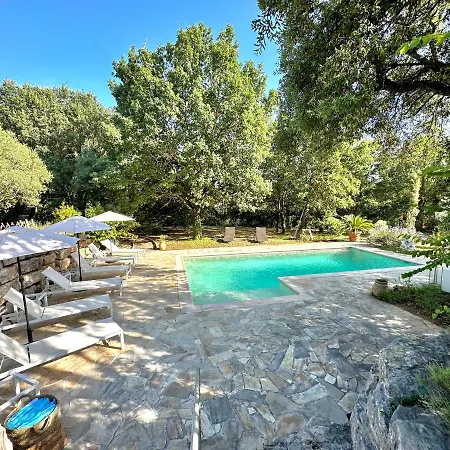 Julien, Prox Saint-tropez *