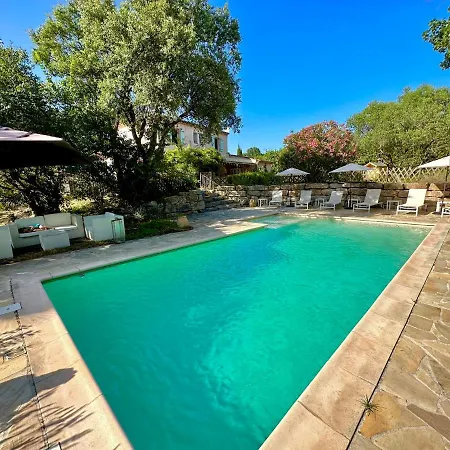 Julien, Prox Saint-tropez *