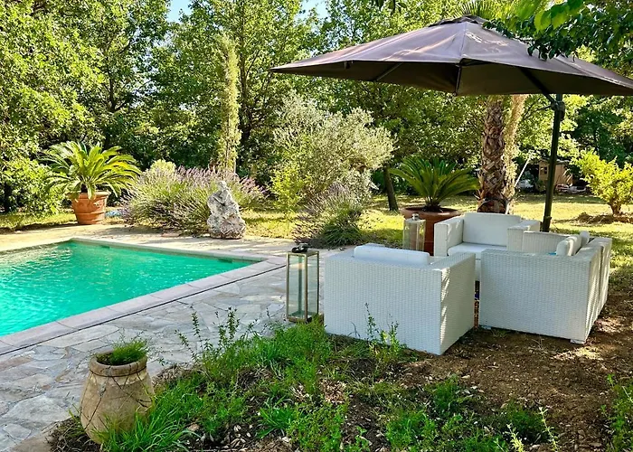 Julien, Prox Saint-tropez *